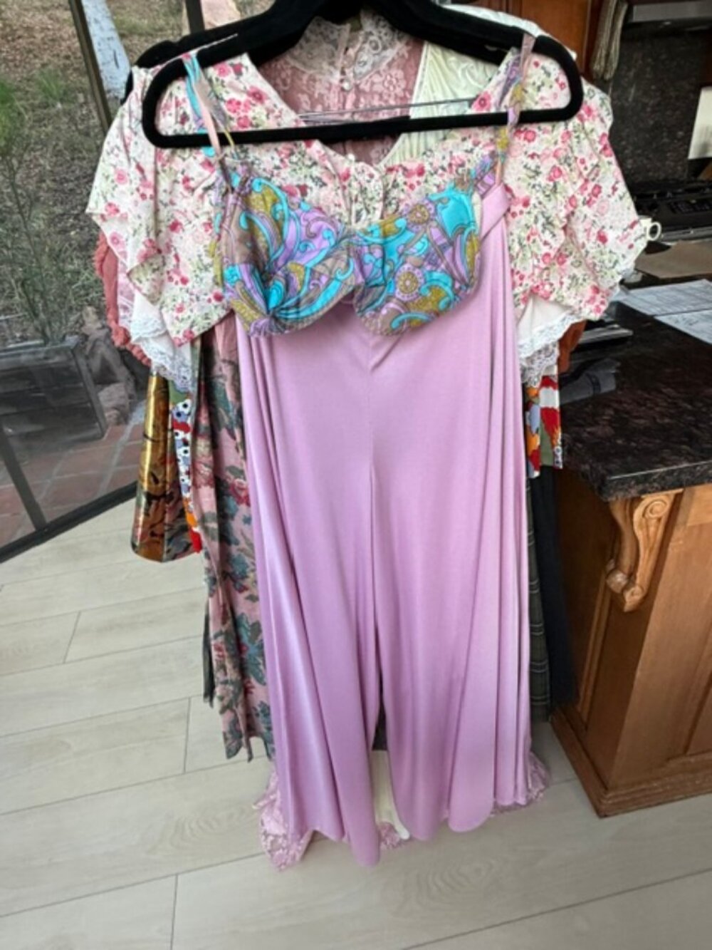 Set Paisely Bra Pink Palazzo Pant